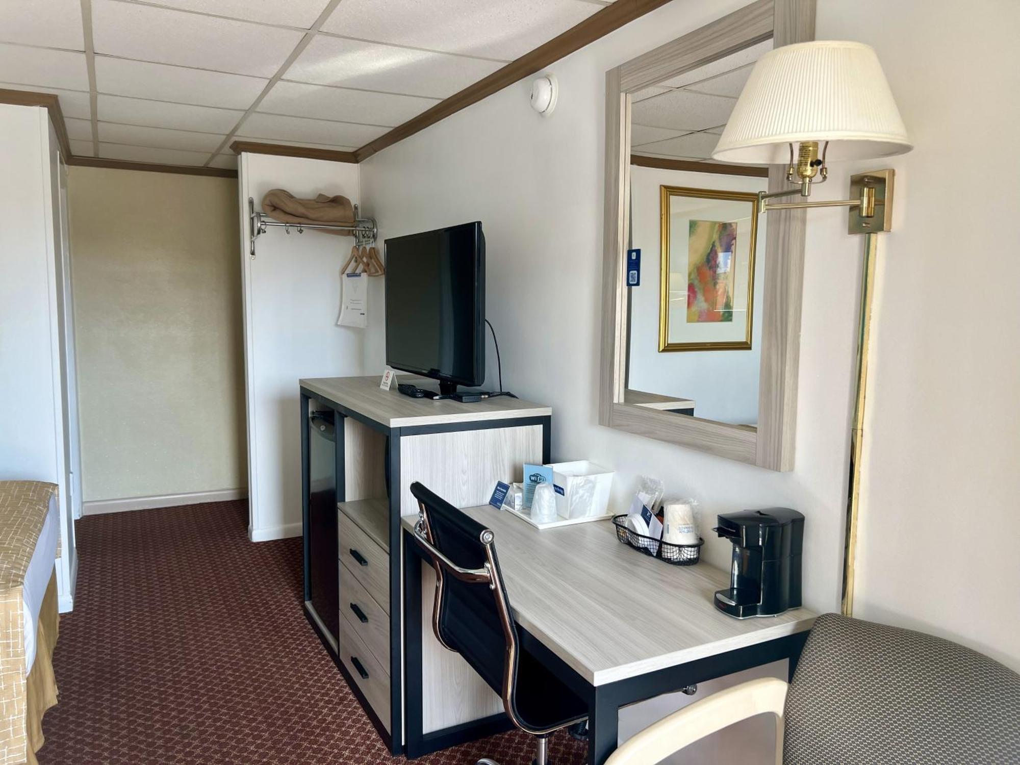 Travelodge By Wyndham Hershey Exterior photo